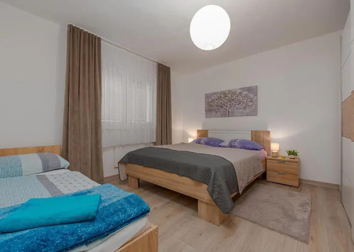 Апартаменты 1 Bedroom Lovely In Грачац
