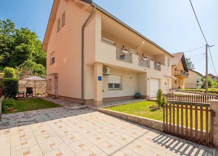 1 Bedroom Lovely In * Грачац