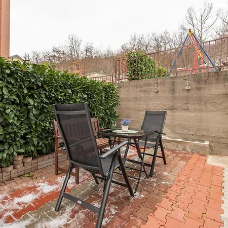 1 Bedroom Lovely In