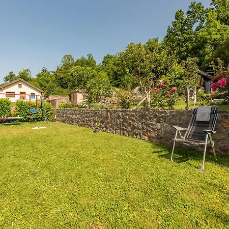 1 Bedroom Lovely In * Gračac